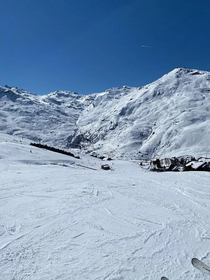 Le Chamois Des Alpages De Reberty Ski Au Pied سان-مارتن-دي-بيفيل